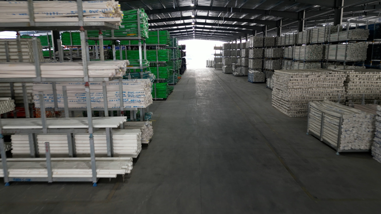 大口徑 PE 管與鋼管、水泥管綜合性能對比：全生命周期成本分析?