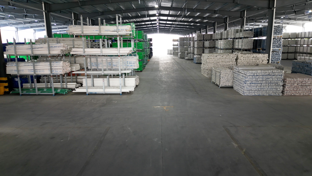 大型 HDPE 管道怎么拐彎？彎頭選型與安裝技巧?