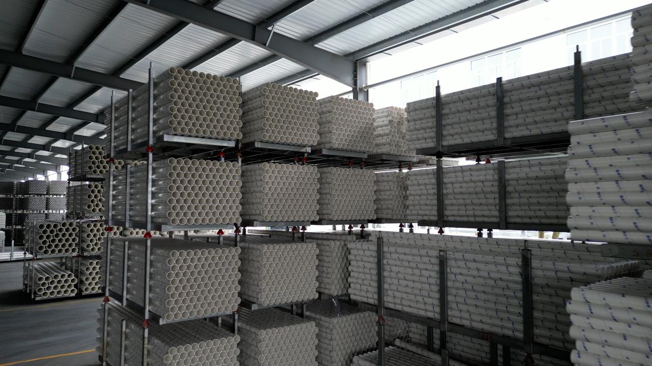 UPVC 管和 PVC 管哪個好？適用場景對比?