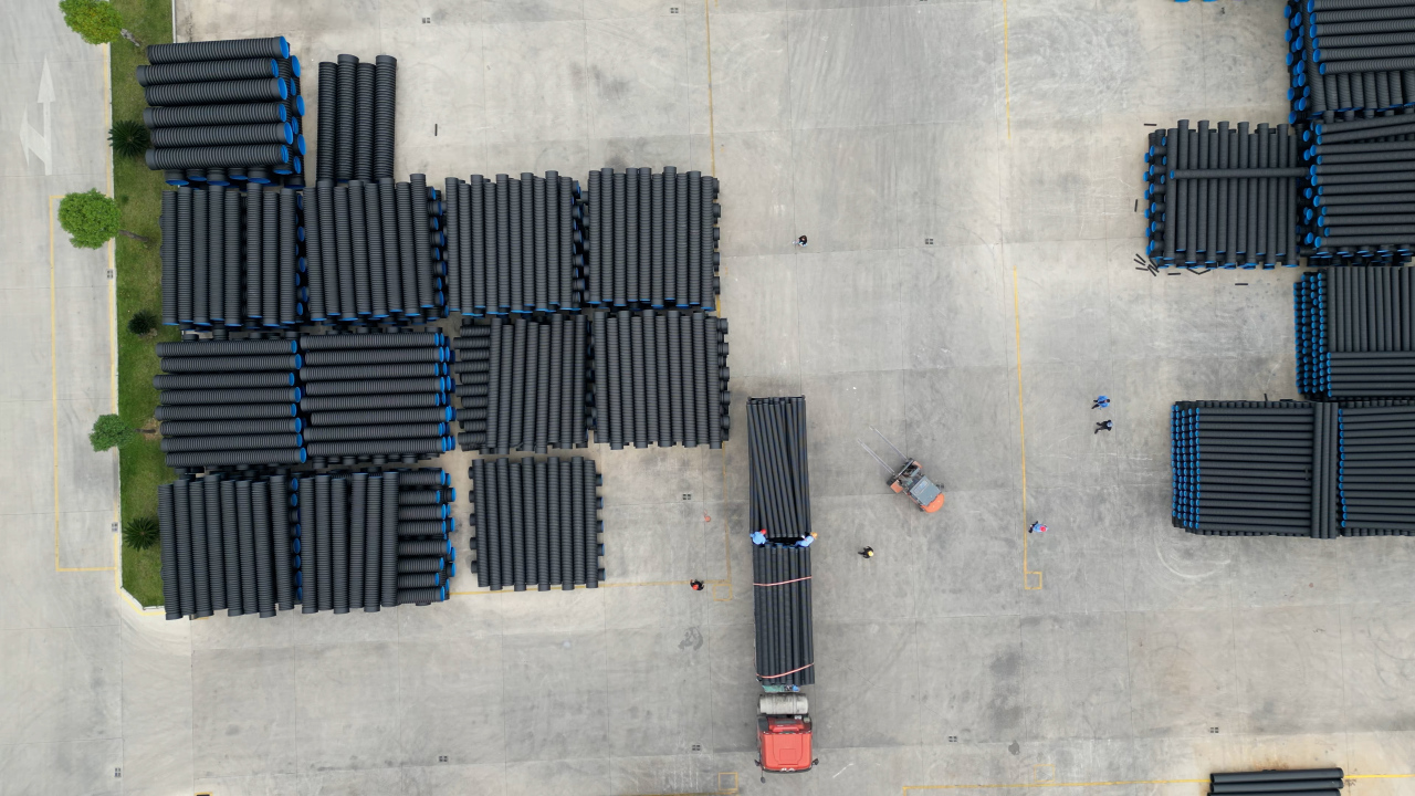 HDPE 材料是雙壁波紋管嗎？材料與管材的關(guān)系