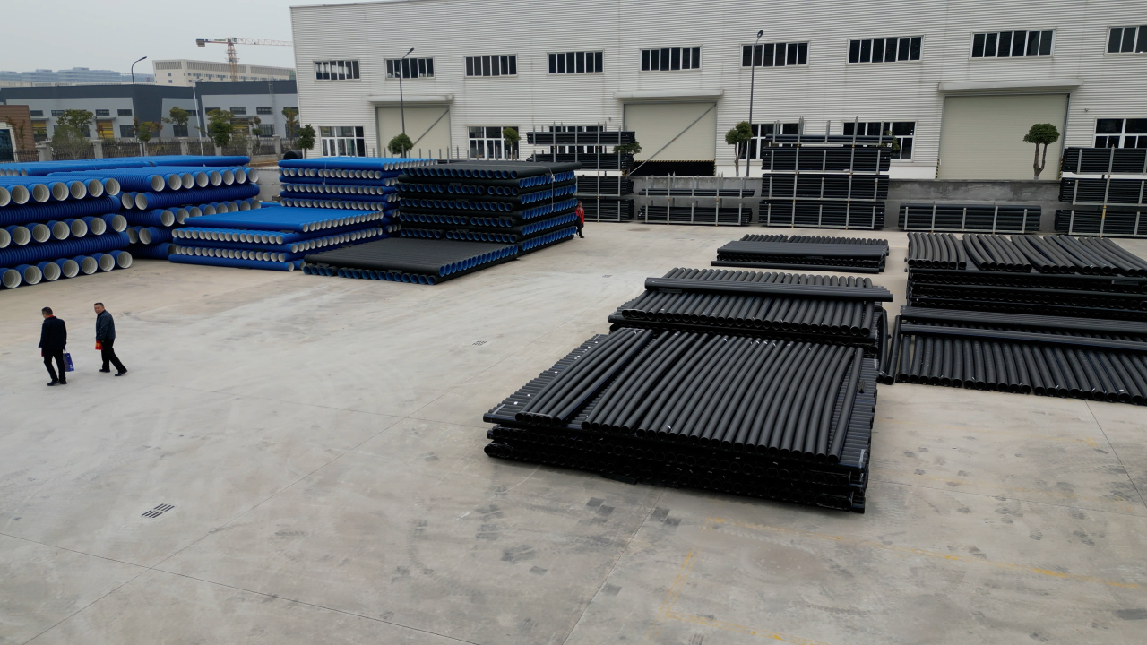 HDPE 雙壁波紋管加筋嗎？加筋結(jié)構(gòu)與性能提升